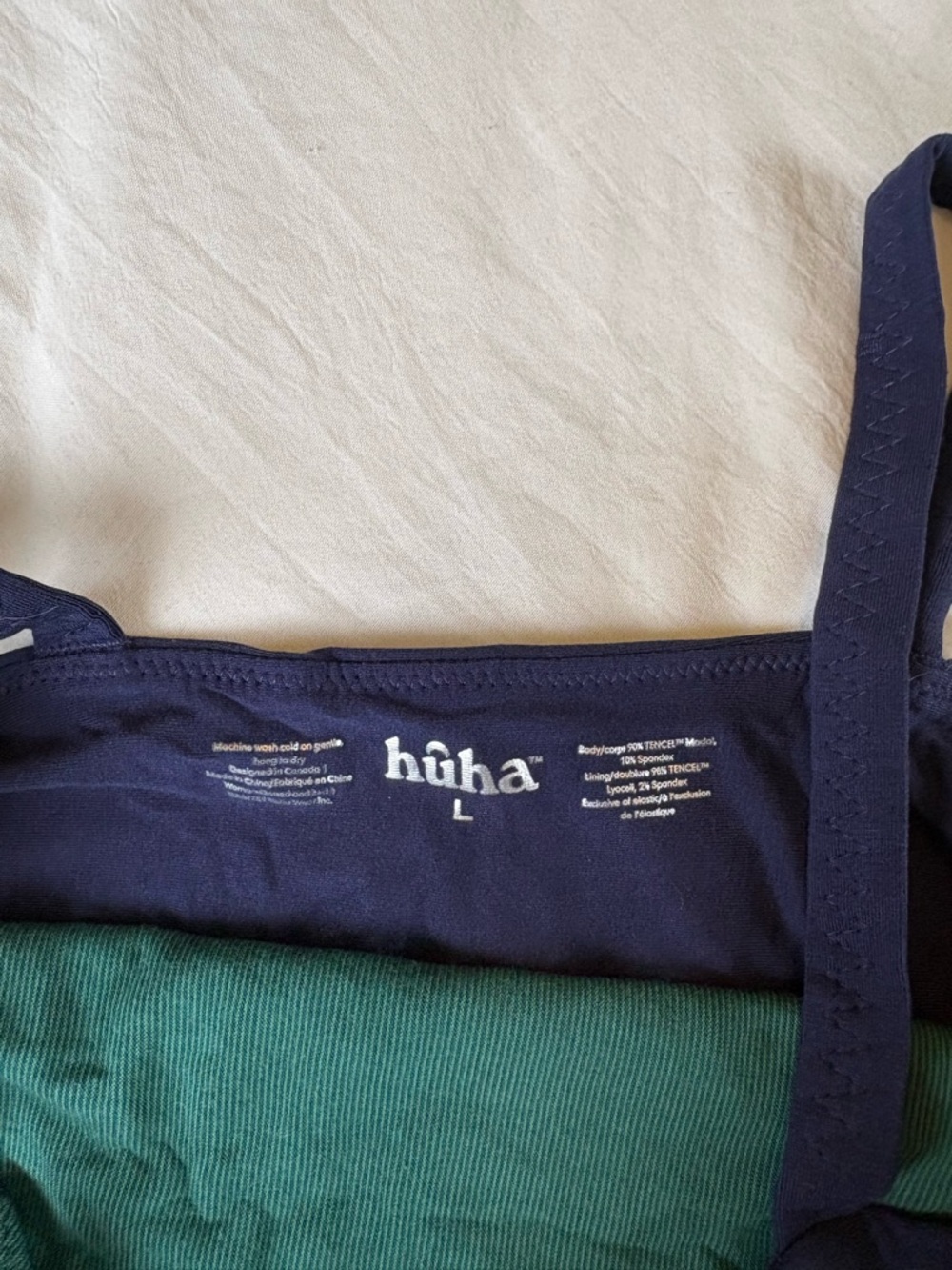 Huha Tata Cropped Cami - Picture 3 of 6